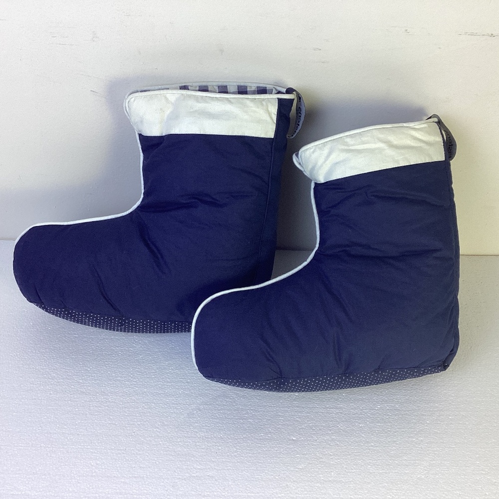 Hastens Down Booties Sz M Slippers NNT